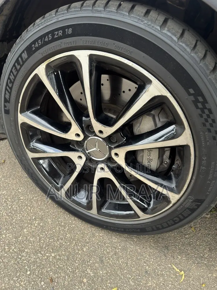 Mercedes-Benz E400 2018 Gray