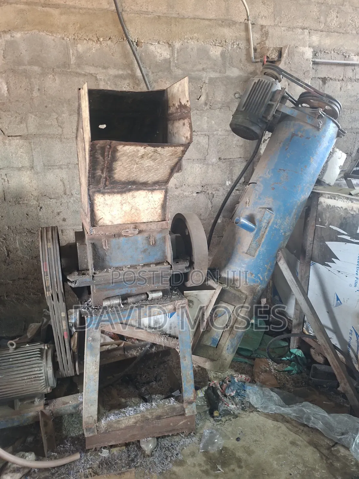 Plastic Recycling Machine