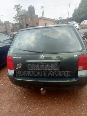 Volkswagen Passat 2006 Green