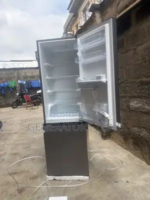 Hisense 264L Bottom Freezer Refrigerator With External Water Dispenser