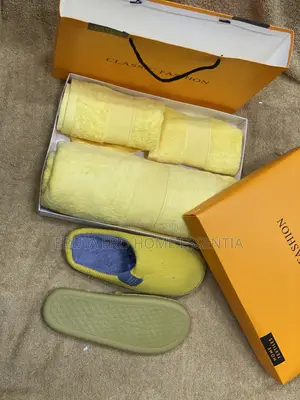 Towel Set & Indoor Slipers
