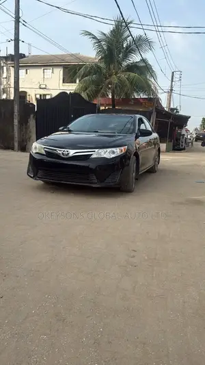 Toyota Camry LE 4dr Sedan (2.5L 4cyl 6A) 2012 Black