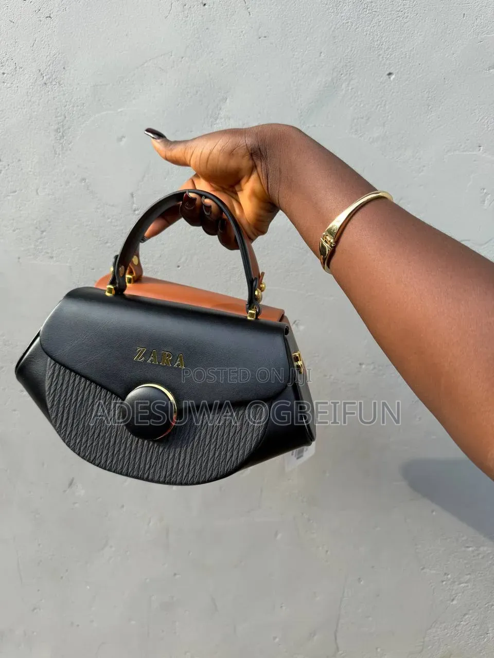 Ade Collection