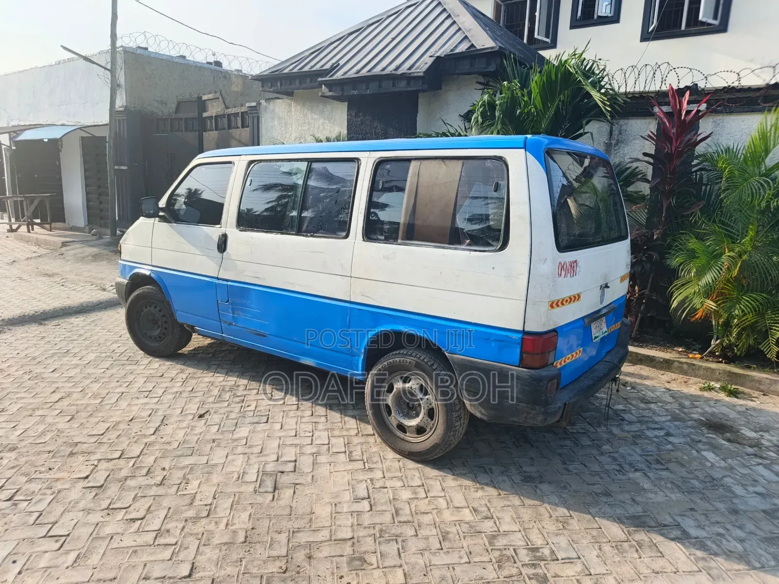 Volkswagen Transporter 1998 White