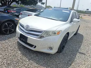 Toyota Venza 2011 White