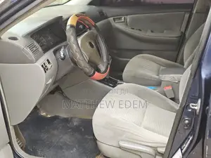 Toyota Corolla LE 2005 Blue