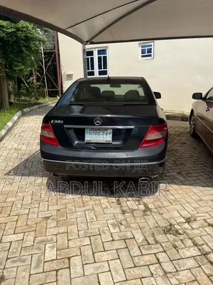 Mercedes-Benz C300 2007 Black