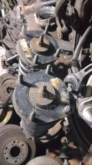 Front Shock Jeep Commander