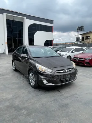 Hyundai Accent SE Sedan 2016 Brown