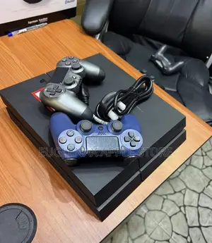 PS4 Fat 2 Controller Plus Latest 10 Games