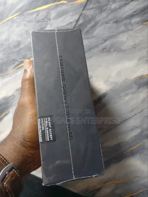 New Samsung Galaxy S20 Ultra 5G 128 GB Black