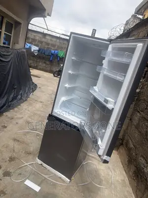 Hisense RD-35DCB 264l Modern Refrigerator With Water Dispenser