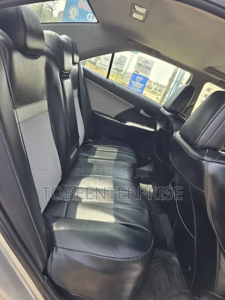 Toyota Camry 2013 Silver