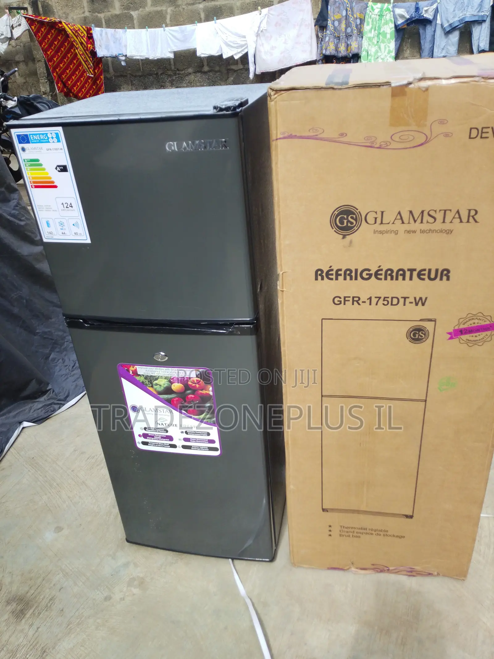 Glamstar 175L Refrigerator for Efficient Food Storage