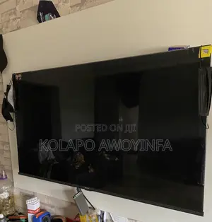 Neatly Used Hisense 50” Smart TV With Box