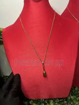 Gold Wine Necklace