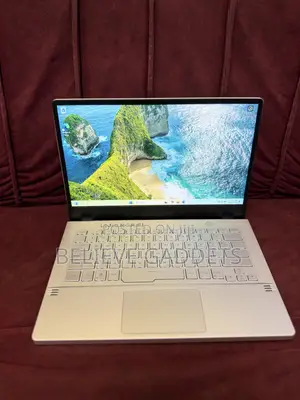 Laptop Asus ROG Zephyrus G14 16GB AMD Ryzen 9 SSD 1T