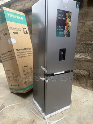 Hisense 264L Refrigerator With Spacious Fridge and Freezer Compartment