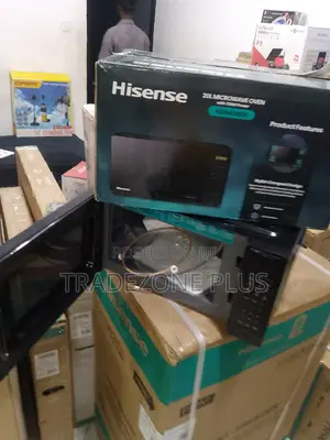 Hisense Digital Microwave Oven for Quick Food Heating