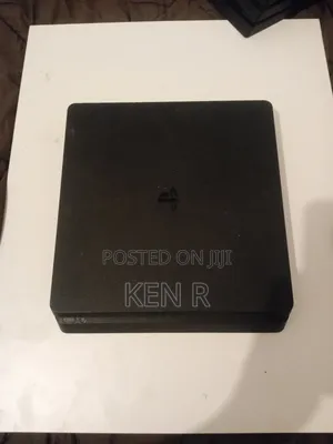 PlayStation 4 Slim