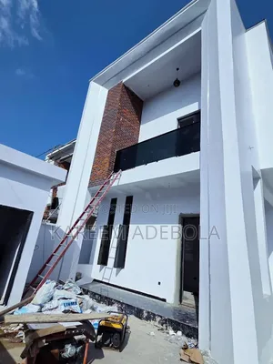 Furnished 4bdrm Duplex in Ikolaba, Agodi for sale