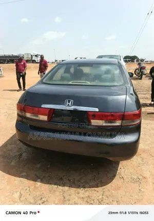 Honda Accord 2005 Gray