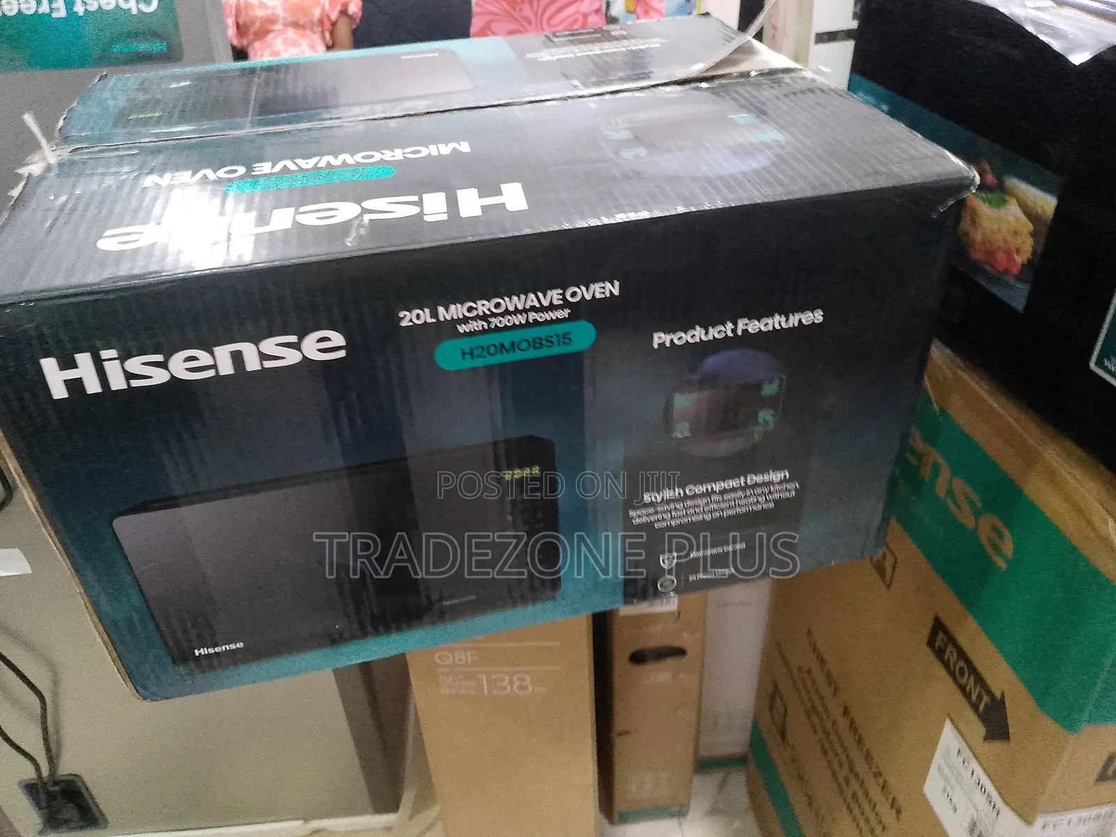 Modern Hisense 20L Digital Microwave for Your Kitchen