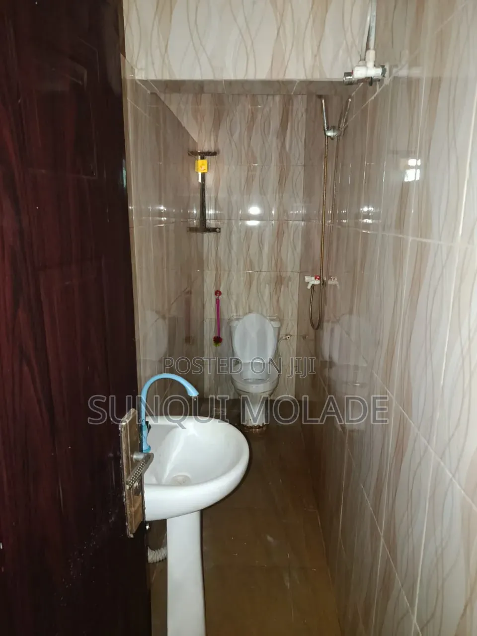 2bdrm Apartment in Bode Thomas for rent