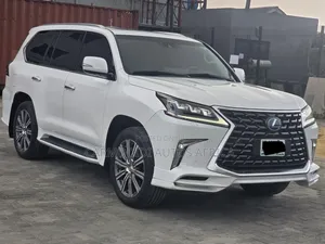 Lexus LX 2017 Black