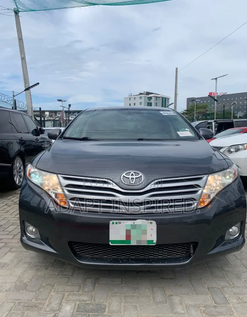Toyota Venza 2010 Gray