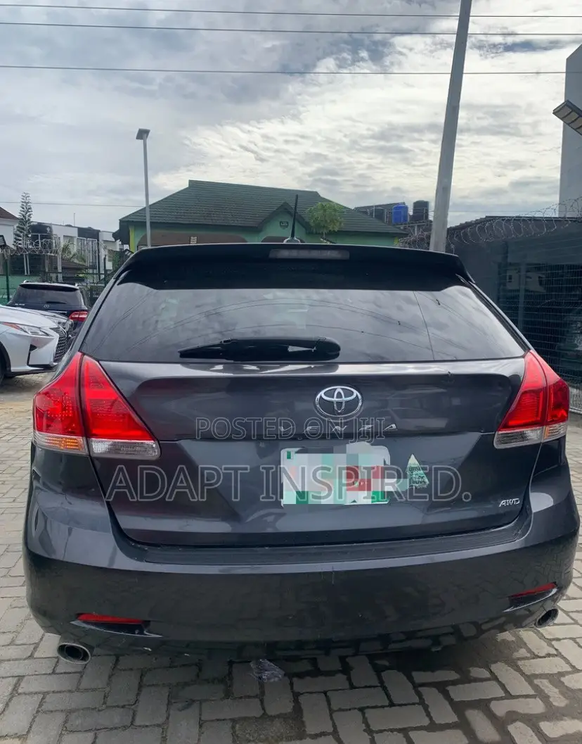 Toyota Venza 2010 Gray