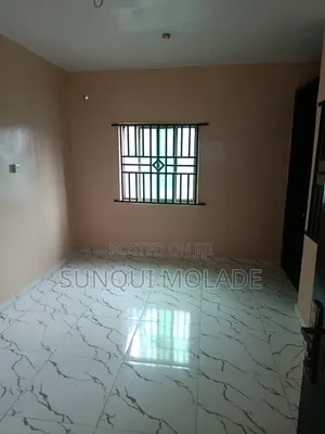 2bdrm Apartment in Bode Thomas for rent