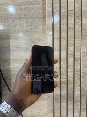 Apple iPhone 12 128 GB Red
