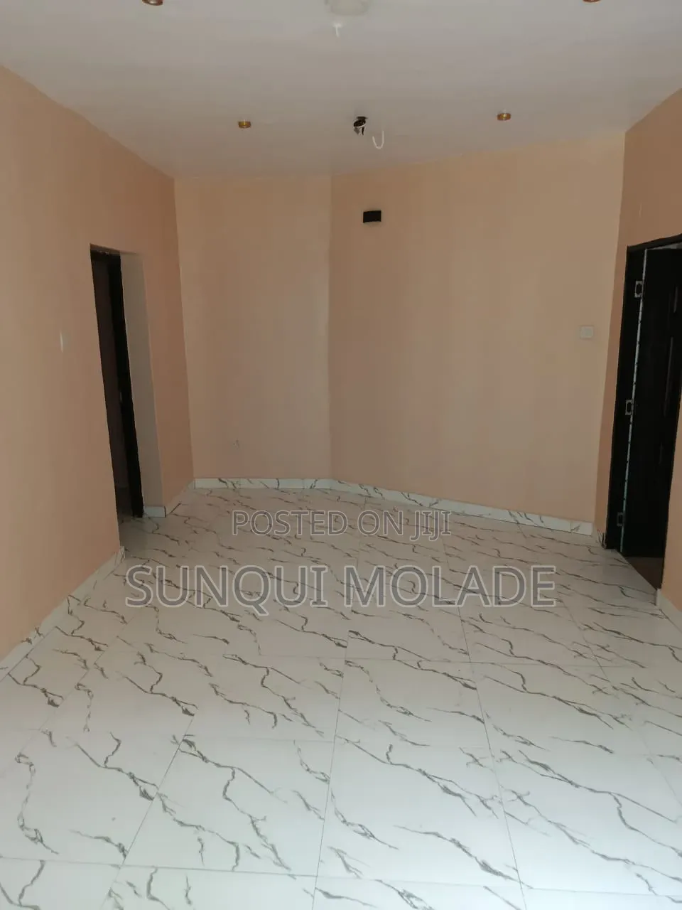 2bdrm Apartment in Bode Thomas for rent