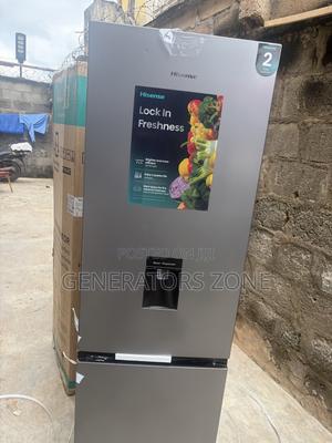 Hisense 264L Food Storage Refrigerator With Bottom Freezer