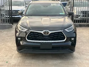 Toyota Highlander XLE 2021 Black
