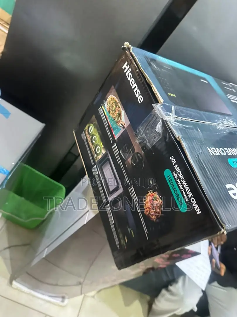 Hisense 700W Digital Microwave – Practical Home Appliance