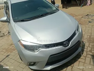Toyota Corolla 2011 Silver