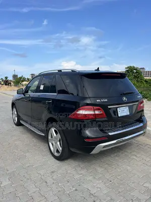 Mercedes-Benz M Class ML550 4MATIC 4dr SUV AWD (4.7L 8cyl Turbo 7A)