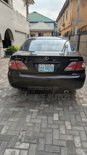 Lexus ES 330 Sedan 2004 Black