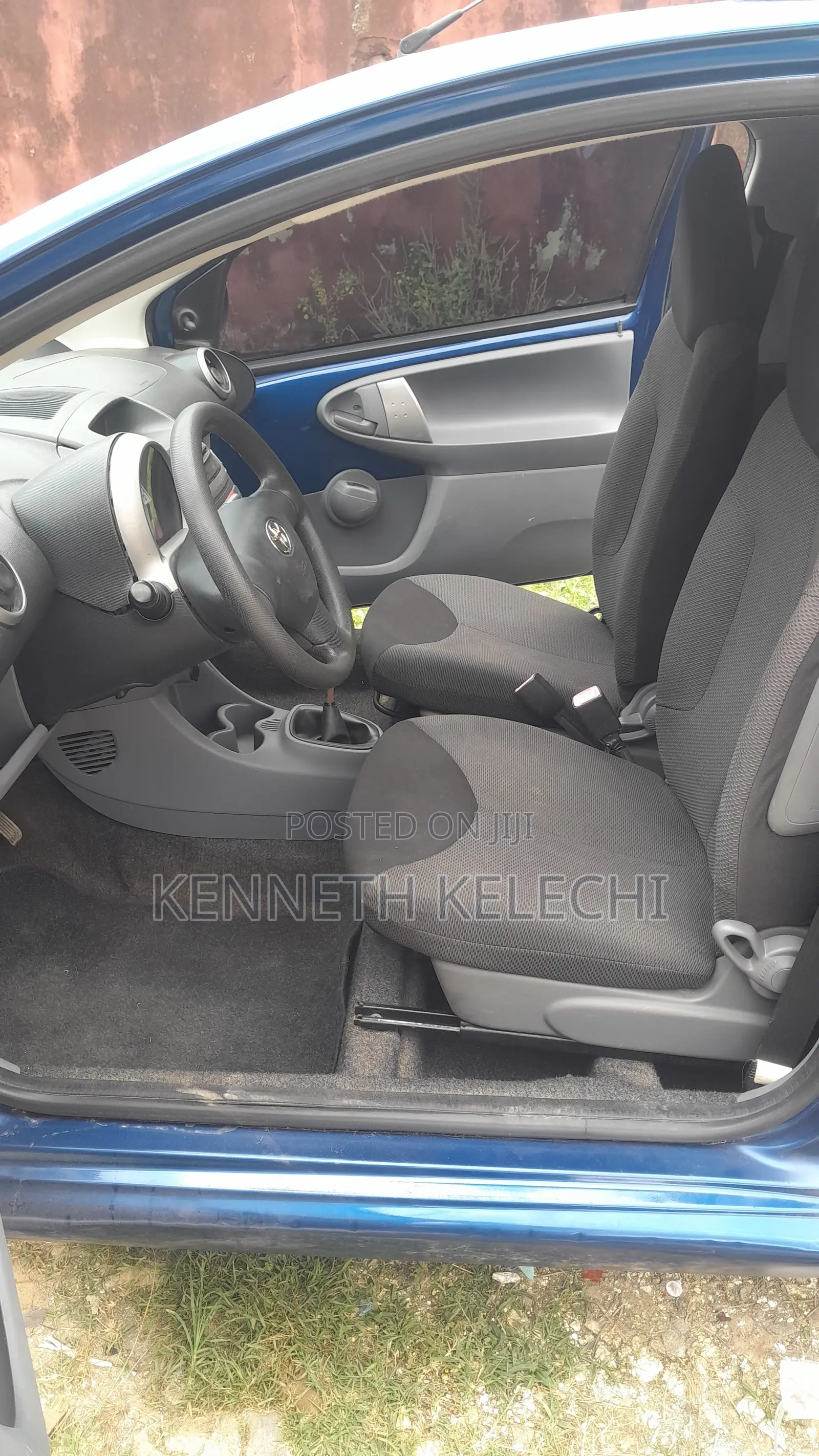 Toyota Aygo 2010 Blue