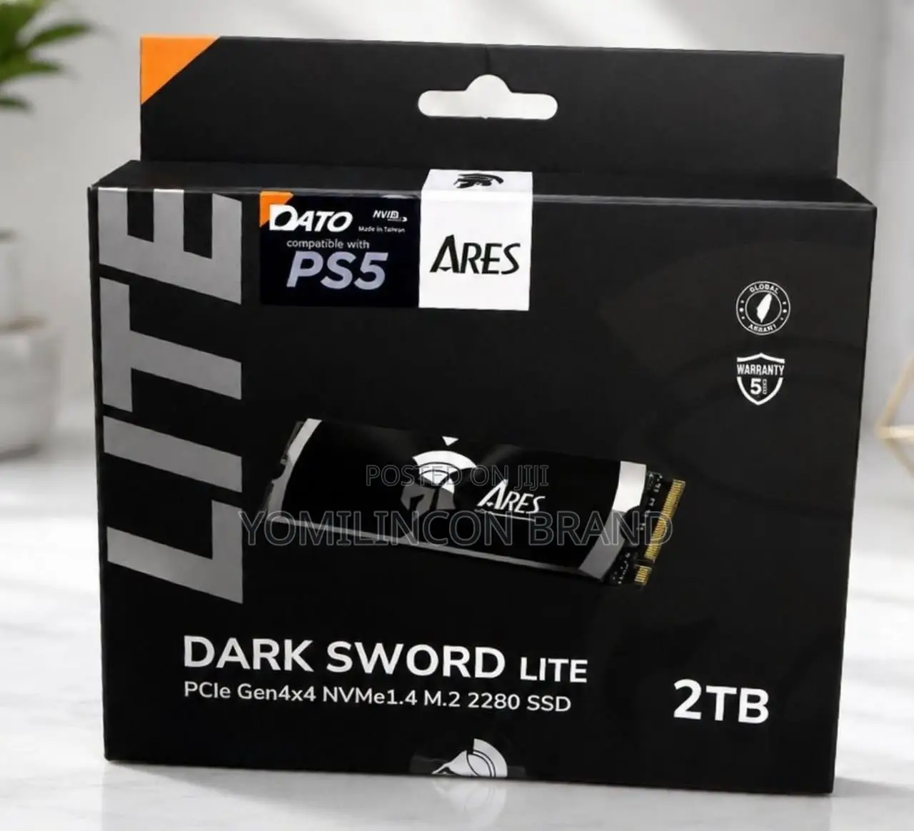 DATO ARES Dark Sword - Black Compatible With a Sony PS5 Console (2 TB)