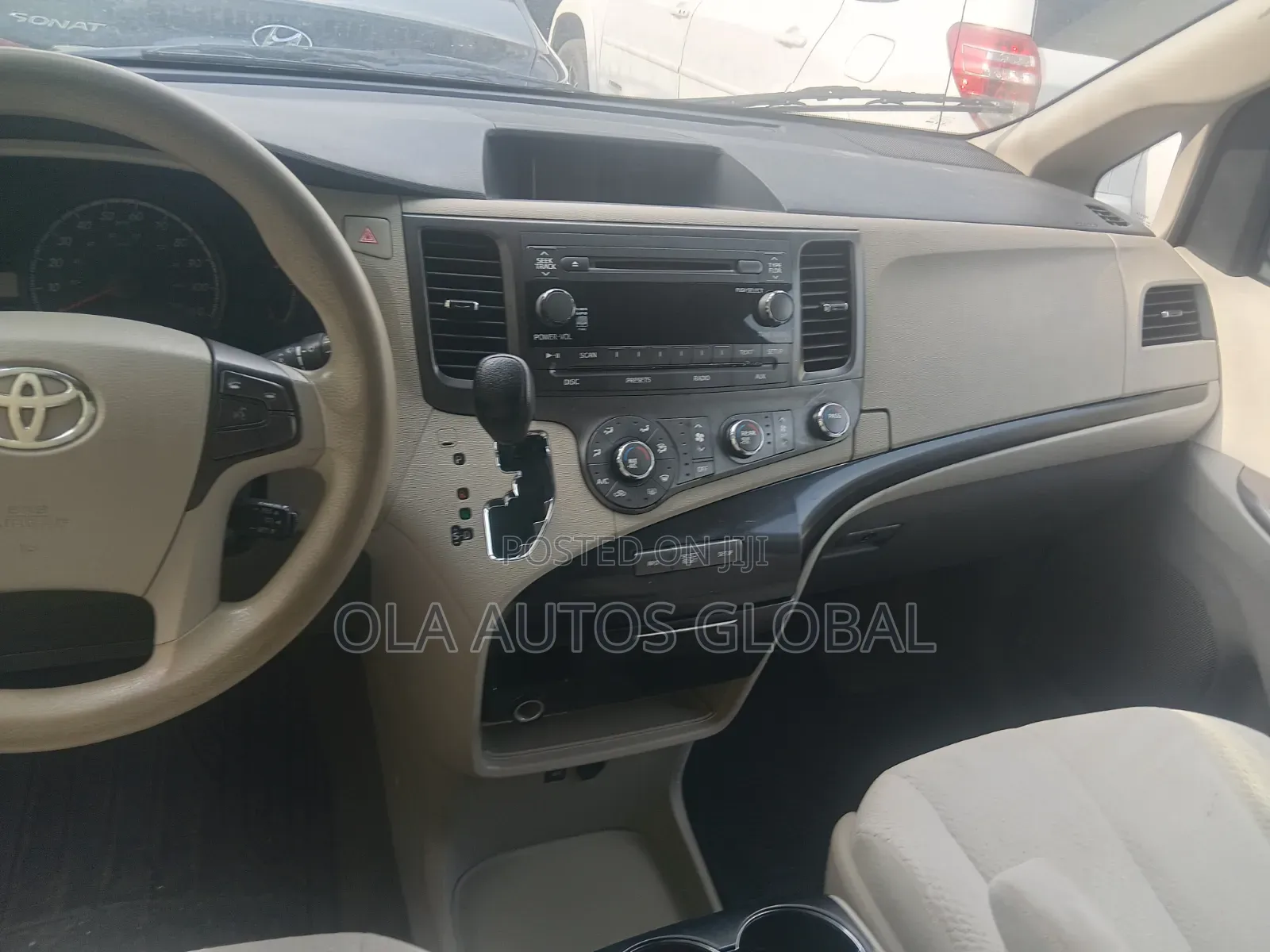 Toyota Sienna 2012 Gray