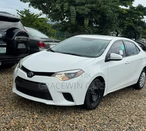 Toyota Corolla 2016 White