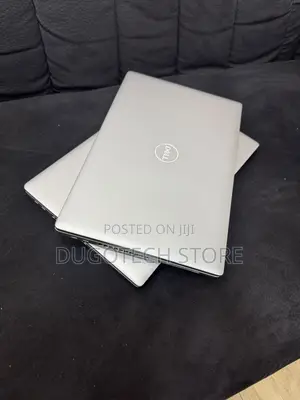Laptop Dell Latitude 5520 8GB Intel Core i7 SSD 256GB