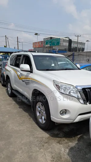 Toyota Land Cruiser Prado 2.7 2017 White