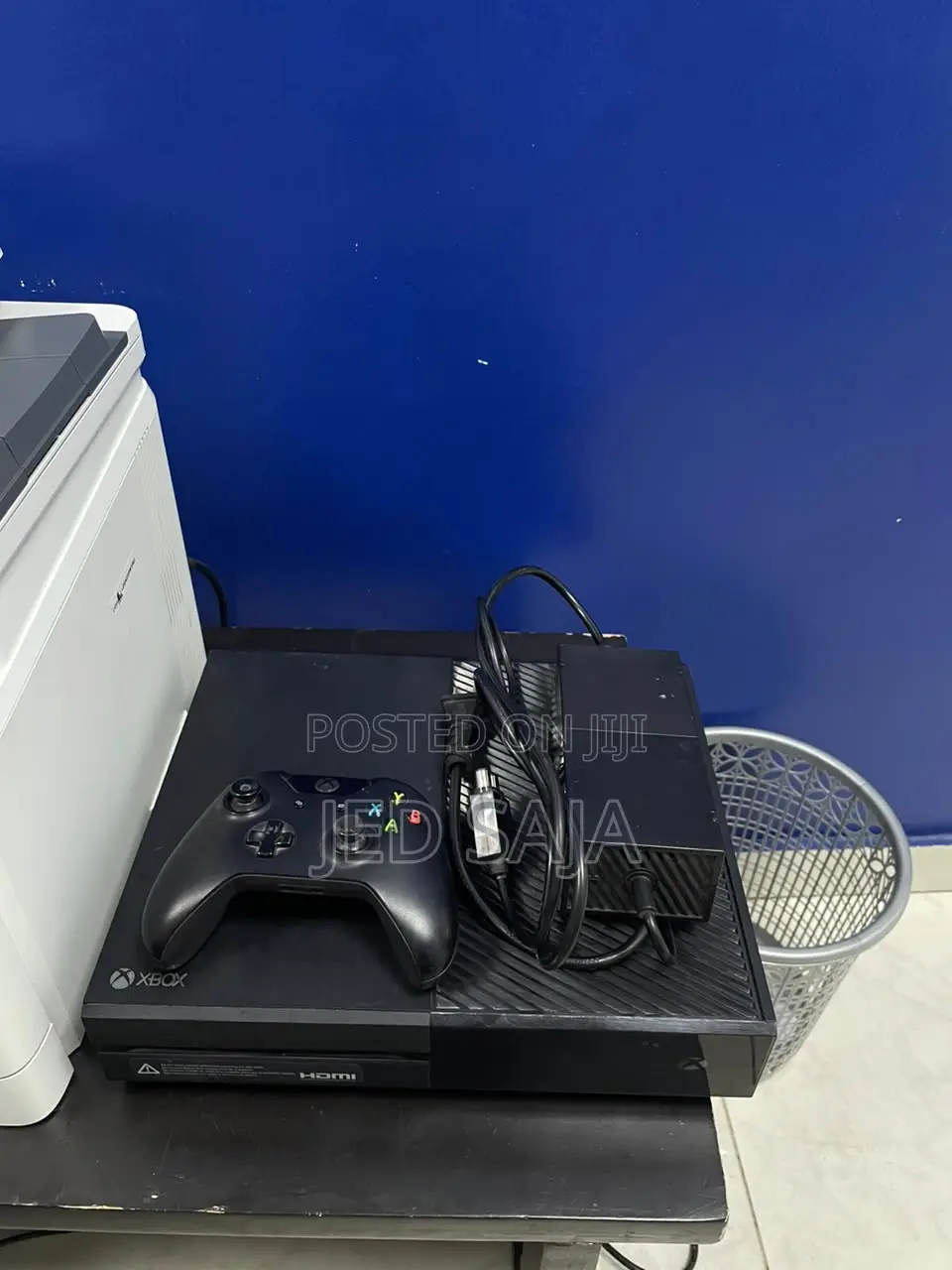 Xbox One 500GB (One Pad)