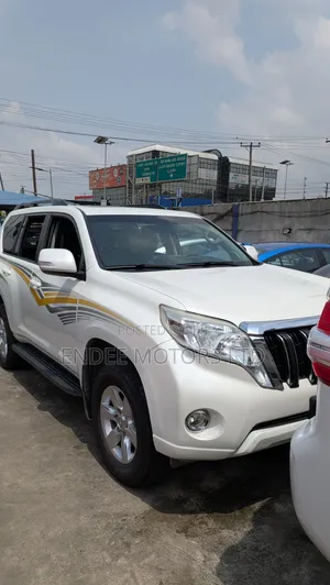 Toyota Land Cruiser Prado 2.7 2017 White