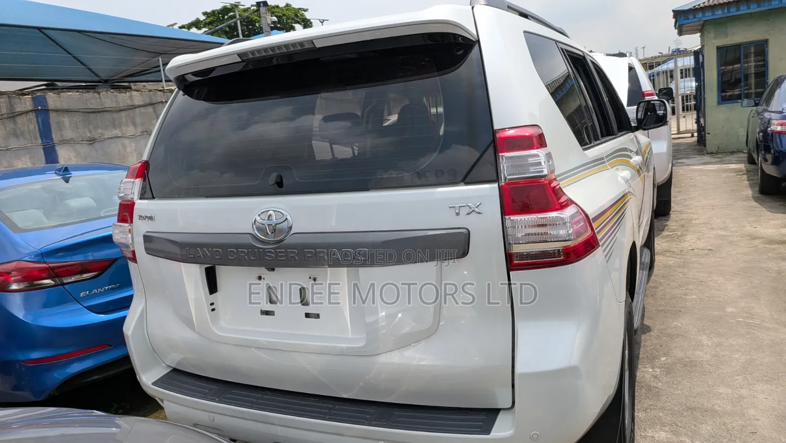 Toyota Land Cruiser Prado 2.7 2017 White