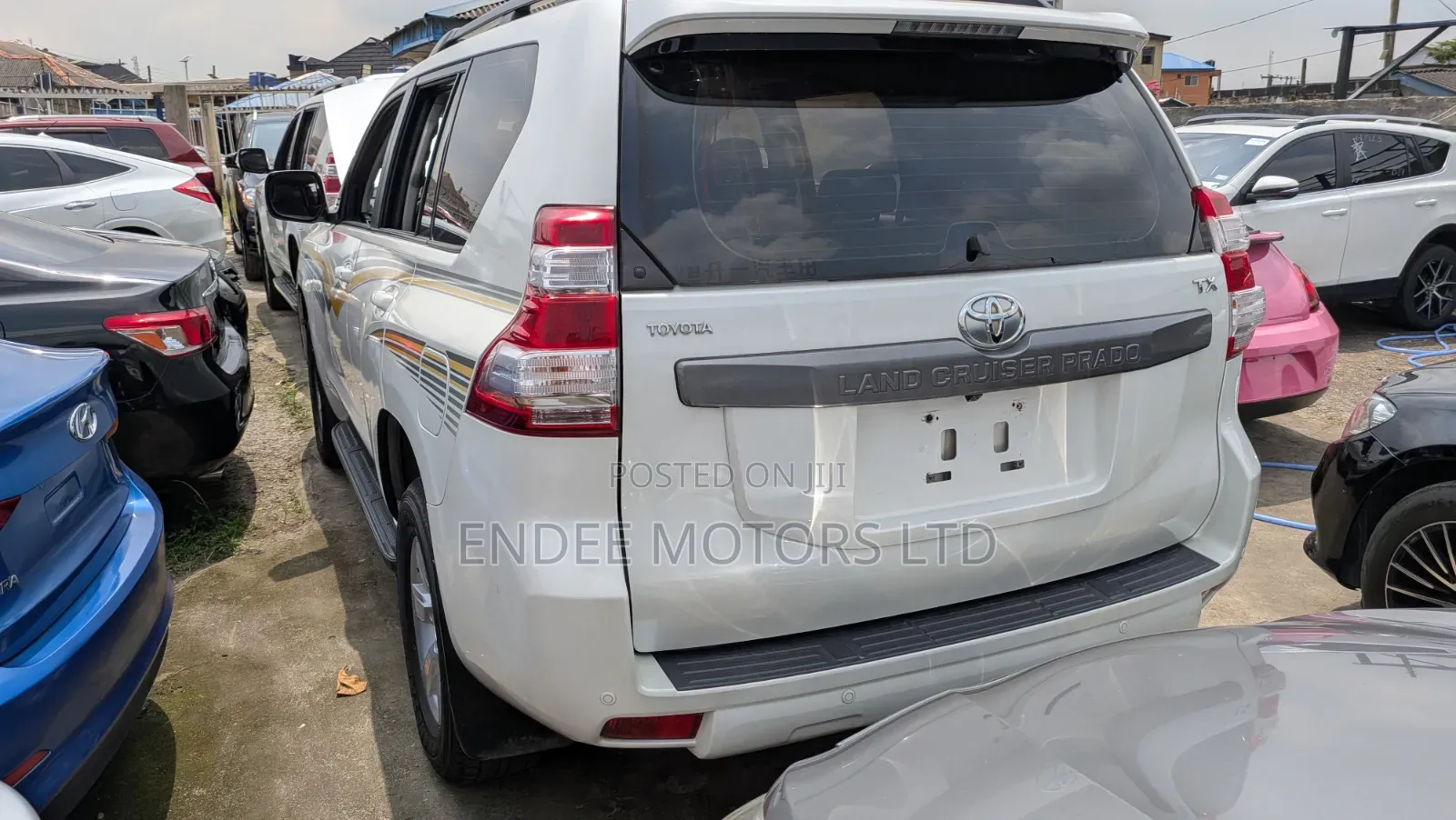 Toyota Land Cruiser Prado 2.7 2017 White